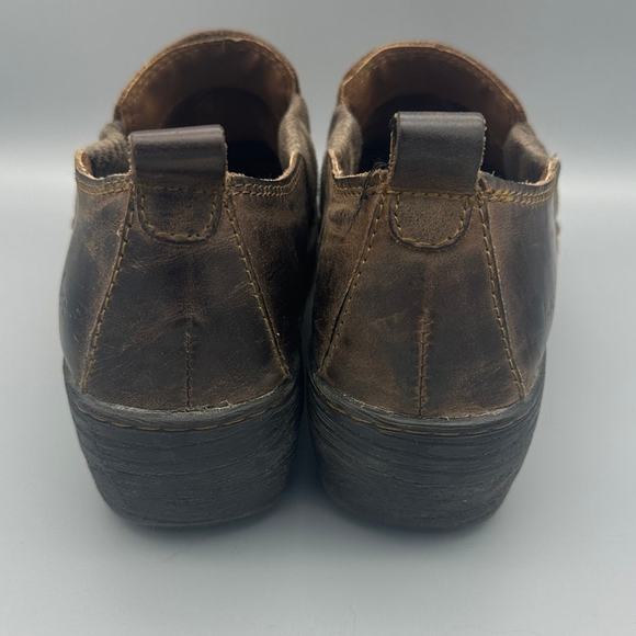 Born Concepts Womens size 9 Brown Clogs - Picture 3 of 7